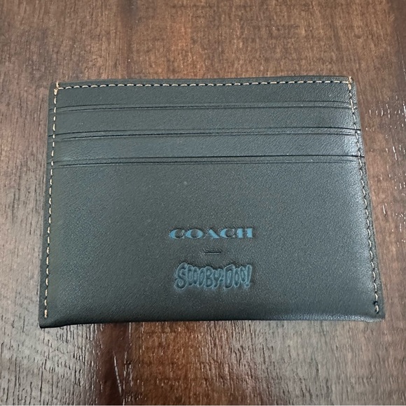 Coach Bundle - Picture 3 of 11